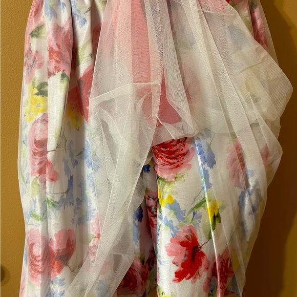 Floral dress - Picture 5 of 6